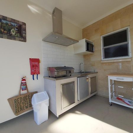 Accommodation Creek Cottages & Sundown View Suites Ballandean Екстериор снимка